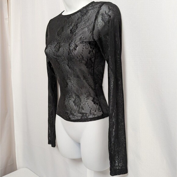 Outcast Clothing Sheer Lace Floral Long Sleeve Black Top Size Small Y2K Gothic - Picture 3 of 5